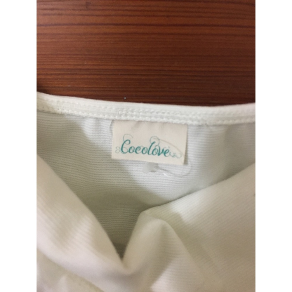 White Crop Top with Bow! - Picture 3 of 3